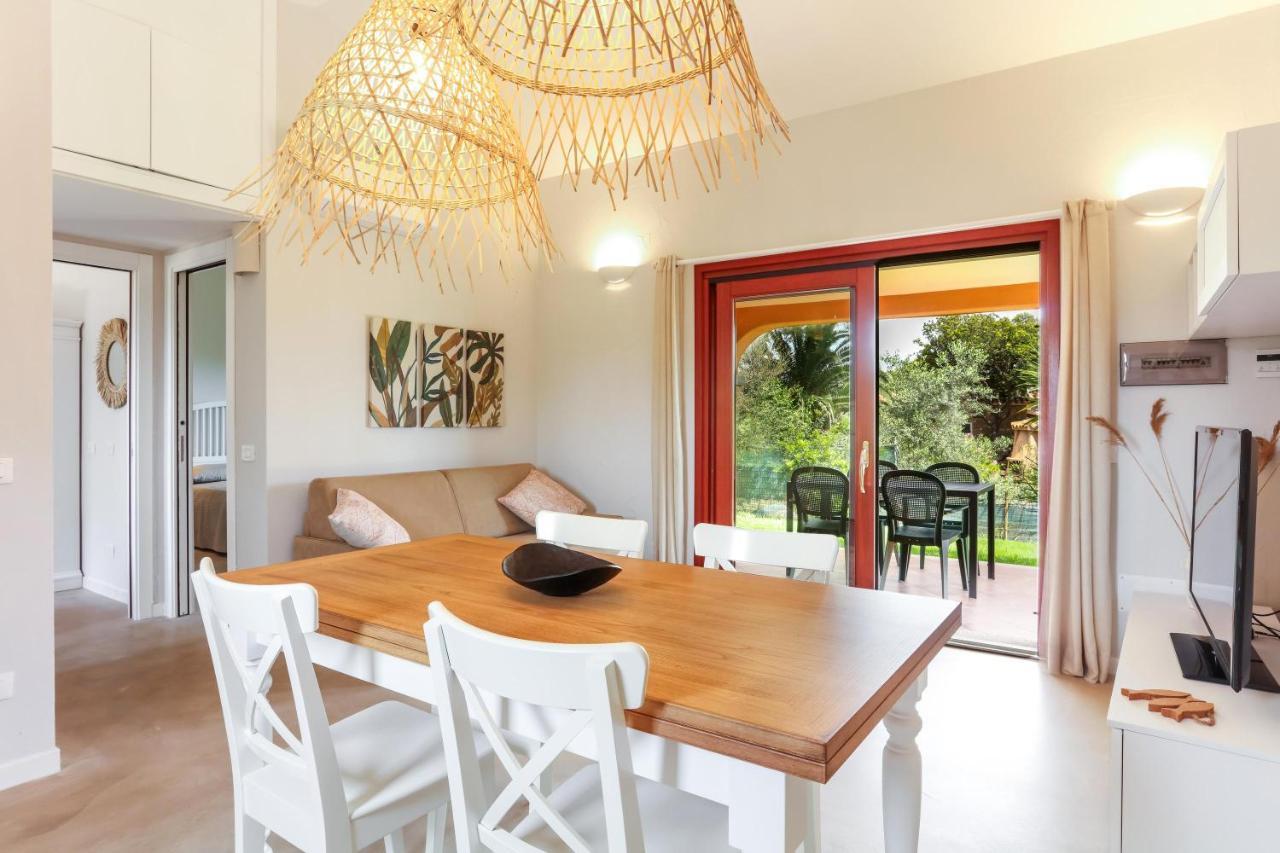 La Casa Di Debora Villa San Teodoro  Eksteriør billede