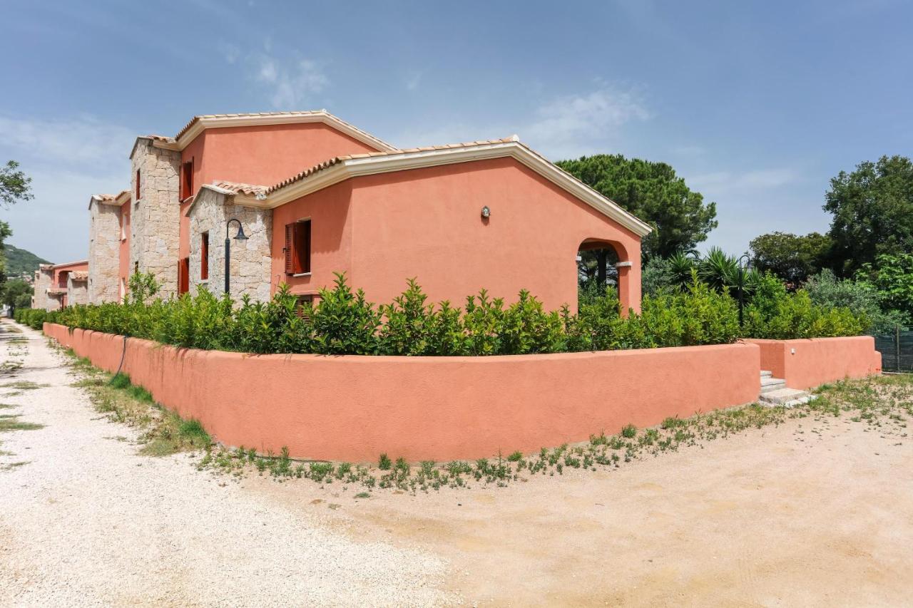 La Casa Di Debora Villa San Teodoro  Eksteriør billede